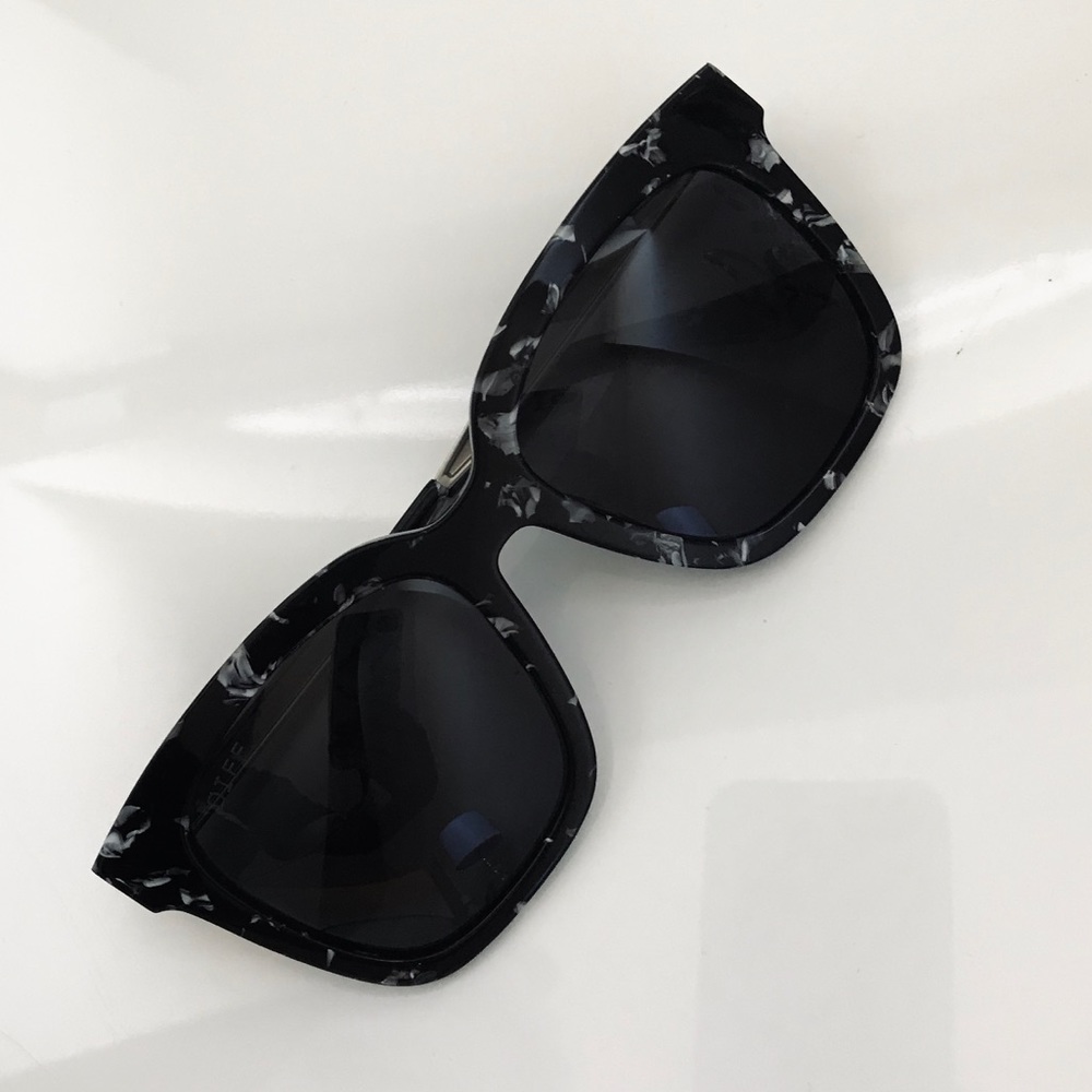 DIFF Eyewear BELLA